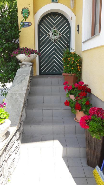 Haus Am Bach Lägenhet Wagrain Exteriör bild
